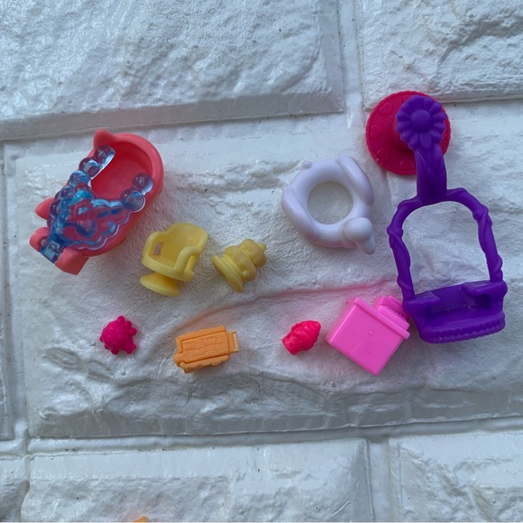 Polly Pocket lot 5 dolls - Picture 6 of 8